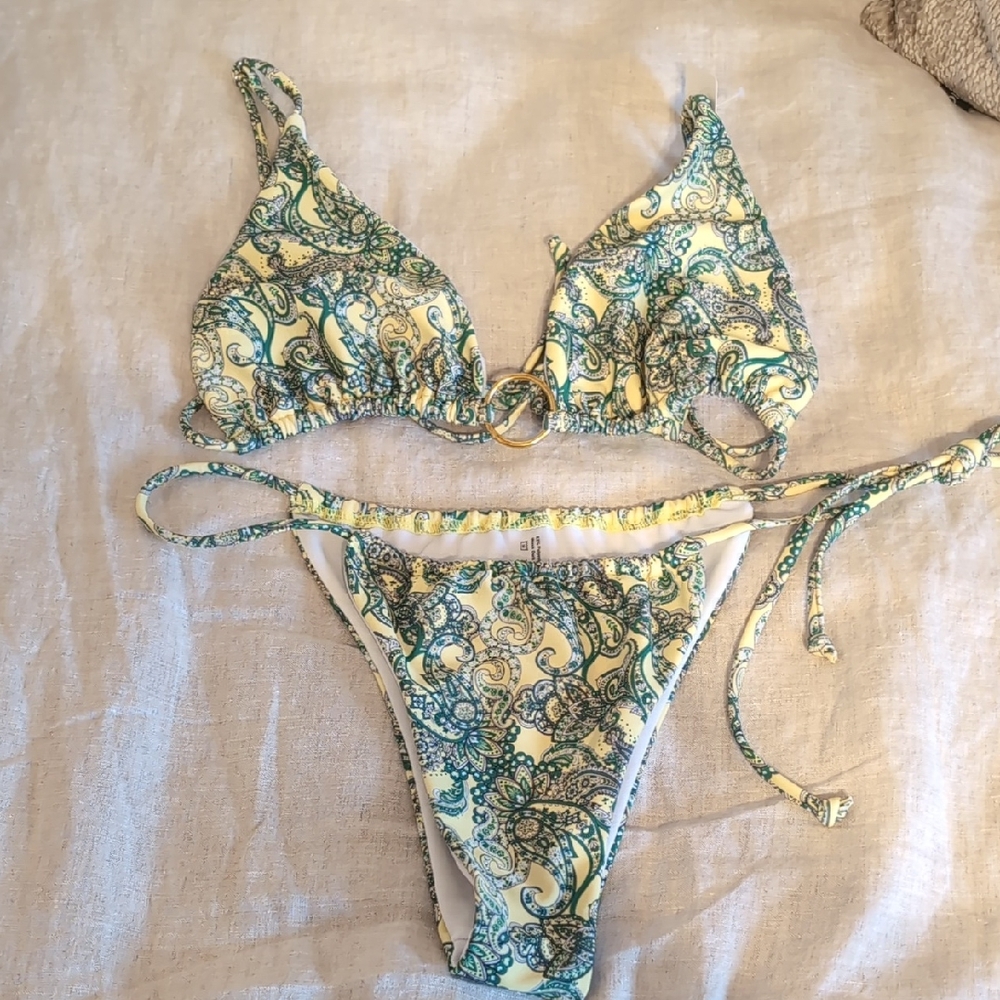 3 Pk SHEIN Bikinis